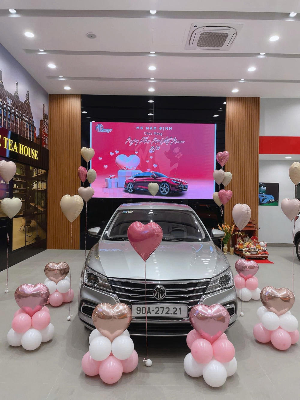 Lễ bàn giao xe MG sang trọng tại showroom #1